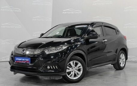 Honda Vezel, 2019 год, 2 080 000 рублей, 1 фотография