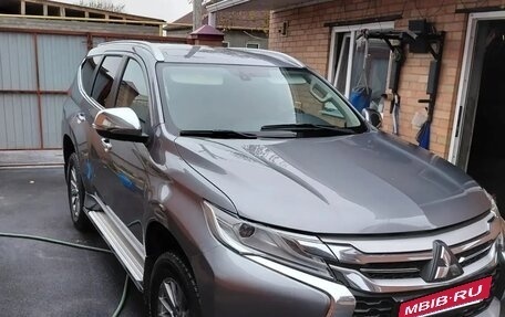 Mitsubishi Pajero Sport III рестайлинг, 2018 год, 3 000 000 рублей, 1 фотография