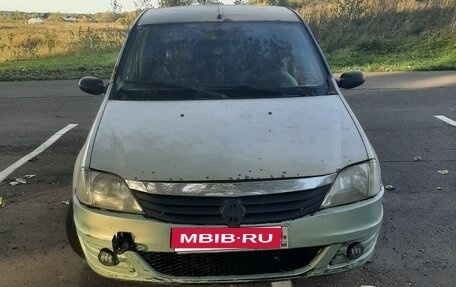 Renault Logan I, 2006 год, 300 000 рублей, 1 фотография