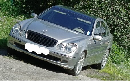 Mercedes-Benz E-Класс, 2003 год, 450 000 рублей, 1 фотография