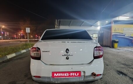 Renault Logan II, 2017 год, 470 000 рублей, 4 фотография