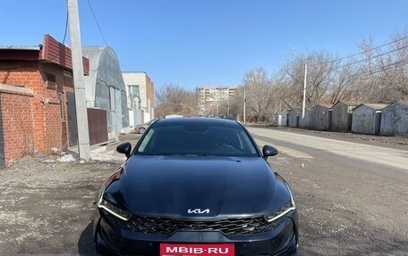 KIA K5, 2021 год, 2 300 000 рублей, 1 фотография