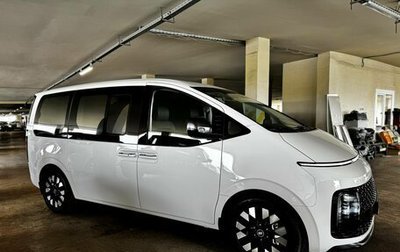 Hyundai Staria, 2024 год, 7 997 000 рублей, 1 фотография