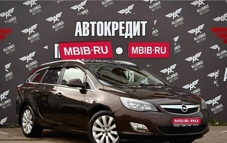 Opel Astra J, 2011 год, 555 000 рублей, 1 фотография
