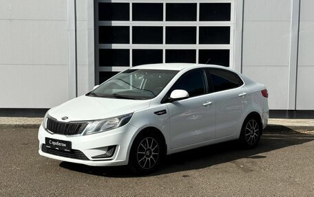 KIA Rio III рестайлинг, 2015 год, 711 000 рублей, 1 фотография