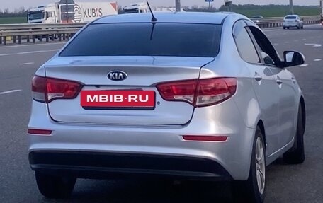 KIA Rio III рестайлинг, 2015 год, 750 000 рублей, 1 фотография