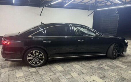 Audi A8, 2018 год, 4 500 000 рублей, 1 фотография