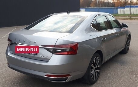 Skoda Superb III рестайлинг, 2025 год, 3 100 000 рублей, 5 фотография