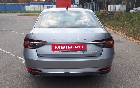 Skoda Superb III рестайлинг, 2025 год, 3 100 000 рублей, 4 фотография