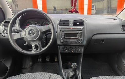 Volkswagen Polo VI (EU Market), 2015 год, 730 000 рублей, 1 фотография
