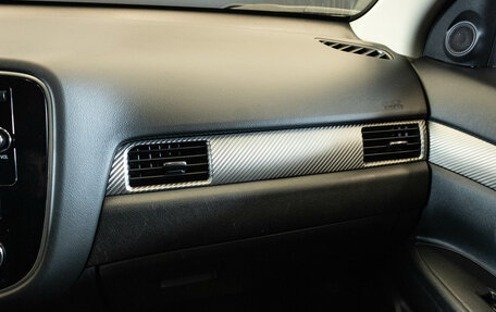 Mitsubishi Outlander III рестайлинг 3, 2012 год, 1 350 000 рублей, 8 фотография