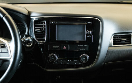Mitsubishi Outlander III рестайлинг 3, 2012 год, 1 350 000 рублей, 7 фотография