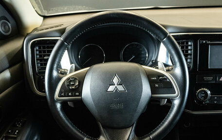 Mitsubishi Outlander III рестайлинг 3, 2012 год, 1 350 000 рублей, 6 фотография
