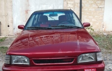 Mazda 323, 1990 год, 170 000 рублей, 1 фотография