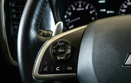 Mitsubishi Outlander III рестайлинг 3, 2012 год, 1 350 000 рублей, 16 фотография