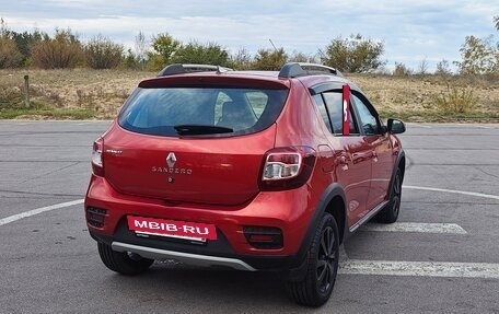 Renault Sandero II рестайлинг, 2016 год, 1 080 000 рублей, 5 фотография