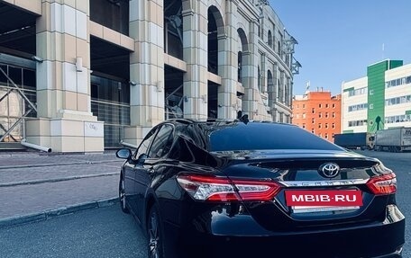 Toyota Camry, 2022 год, 3 500 000 рублей, 38 фотография
