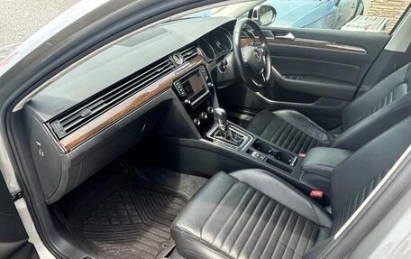 Volkswagen Passat B8 рестайлинг, 2016 год, 1 650 000 рублей, 8 фотография