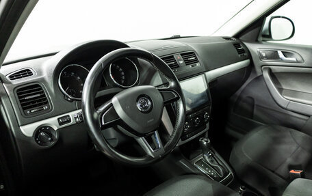 Skoda Yeti I рестайлинг, 2014 год, 1 049 700 рублей, 7 фотография