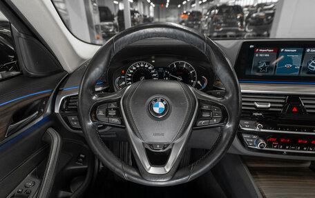 BMW 5 серия, 2017 год, 3 640 000 рублей, 10 фотография