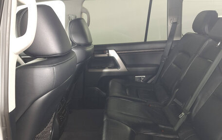 Toyota Land Cruiser 200, 2011 год, 3 000 000 рублей, 8 фотография