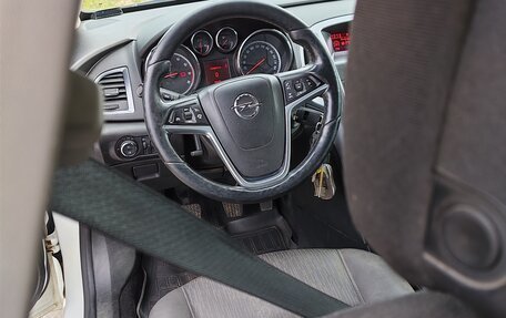 Opel Astra J, 2013 год, 500 000 рублей, 7 фотография