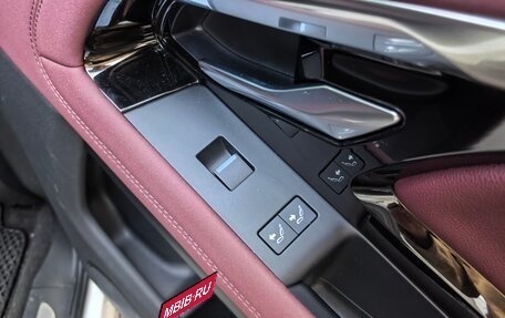 Land Rover Range Rover Evoque II, 2022 год, 4 490 000 рублей, 10 фотография