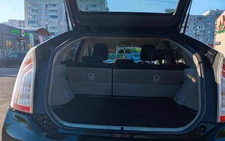 Toyota Prius, 2012 год, 1 100 000 рублей, 13 фотография