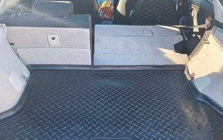 Toyota Prius, 2012 год, 1 100 000 рублей, 12 фотография