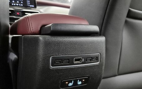 Geely Coolray I, 2022 год, 1 299 000 рублей, 12 фотография