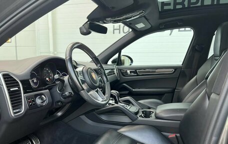 Porsche Cayenne III, 2018 год, 6 299 000 рублей, 16 фотография