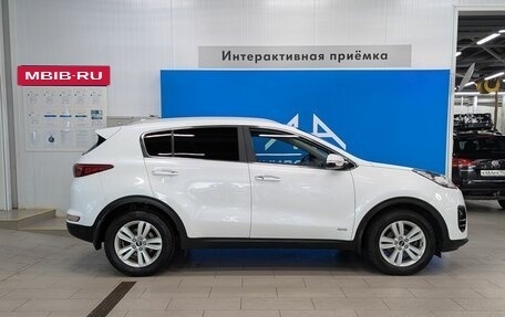 KIA Sportage IV рестайлинг, 2018 год, 2 099 000 рублей, 4 фотография