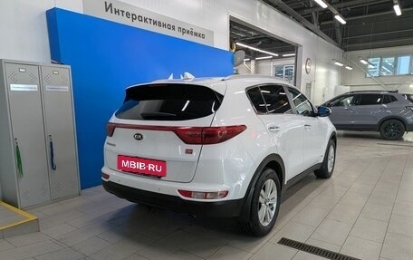 KIA Sportage IV рестайлинг, 2018 год, 2 099 000 рублей, 5 фотография