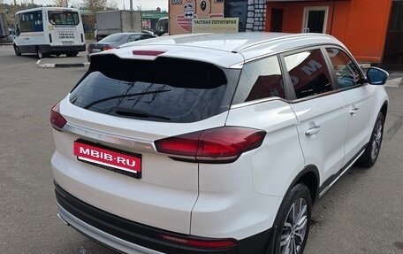 Geely Atlas, 2022 год, 1 650 000 рублей, 4 фотография