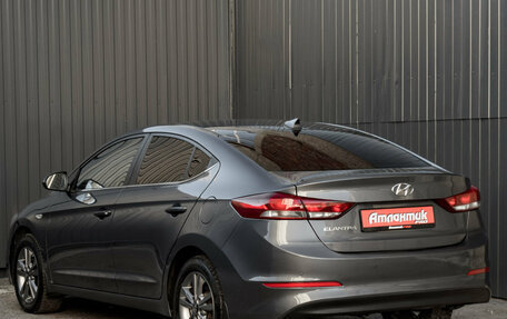 Hyundai Elantra VI, 2017 год, 1 600 000 рублей, 4 фотография