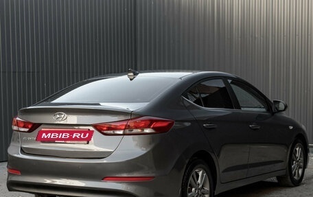 Hyundai Elantra VI, 2017 год, 1 600 000 рублей, 6 фотография