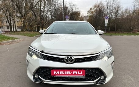 Toyota Camry, 2017 год, 2 470 000 рублей, 2 фотография