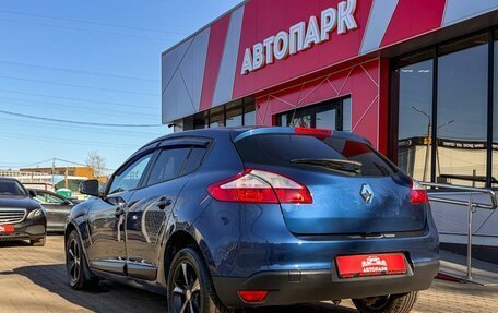 Renault Megane III рестайлинг, 2011 год, 719 000 рублей, 6 фотография
