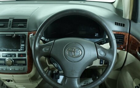 Toyota Ipsum II, 2003 год, 739 000 рублей, 12 фотография
