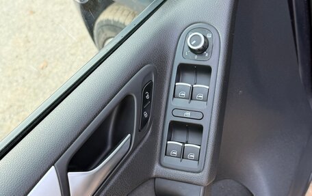 Volkswagen Golf VII рестайлинг, 2011 год, 800 000 рублей, 8 фотография