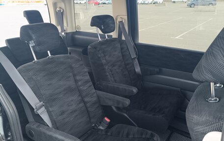 Honda Stepwgn IV рестайлинг, 2012 год, 1 880 000 рублей, 6 фотография