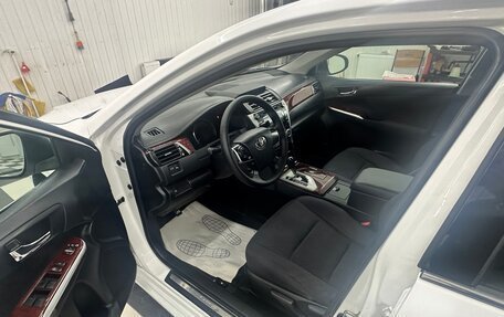 Toyota Camry, 2011 год, 1 370 000 рублей, 6 фотография