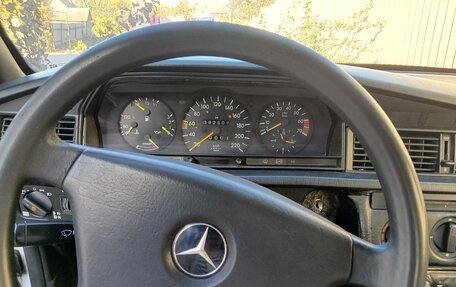 Mercedes-Benz 190 (W201), 1989 год, 120 000 рублей, 6 фотография