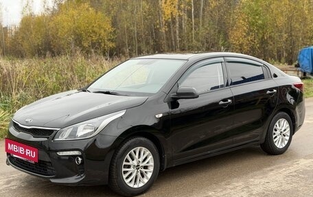 KIA Rio IV, 2019 год, 1 300 000 рублей, 3 фотография