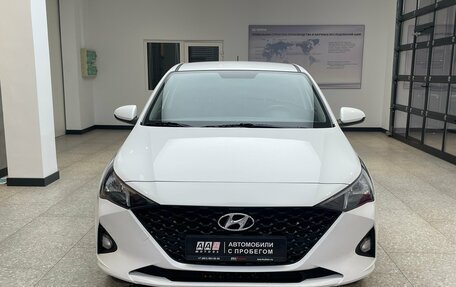 Hyundai Solaris II рестайлинг, 2022 год, 1 350 000 рублей, 2 фотография