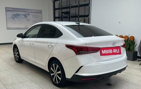 Hyundai Solaris II рестайлинг, 2022 год, 1 350 000 рублей, 6 фотография