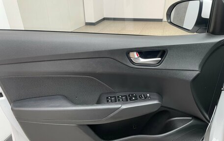 Hyundai Solaris II рестайлинг, 2022 год, 1 350 000 рублей, 24 фотография