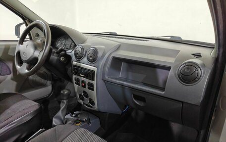 Renault Logan I, 2007 год, 270 000 рублей, 10 фотография