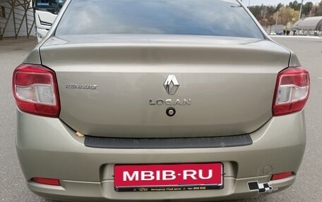 Renault Logan II, 2015 год, 700 000 рублей, 6 фотография