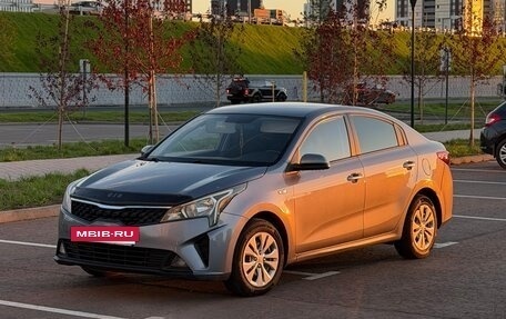 KIA Rio IV, 2020 год, 1 110 000 рублей, 4 фотография